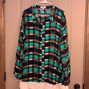 Blue long sleeve shirt